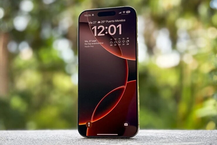 iPhone 16 Pro Max vẫn là sản phẩm đáng mua hiện nay.
