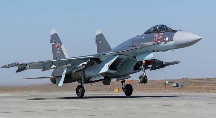 Máy bay chiến đấu Su-35. (Ảnh: MW)