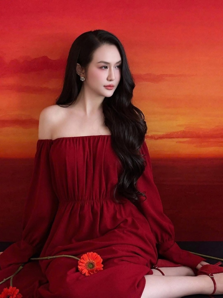 Ảnh sao 20/8: Mỹ Linh mừng sinh nhật tuổi 51 - 8