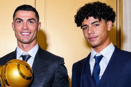 Con trai 16 tuổi cao gần 1,9 m của Ronaldo