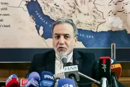 Ngoại trưởng Iran ra tuyên bố cứng rắn, đáp trả lời đe dọa mới nhất của Tổng thống Trump