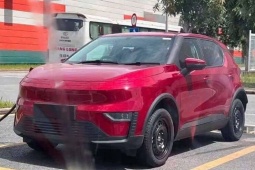 VinFast VF 5 thế hệ mới lộ diện không che tại Việt Nam