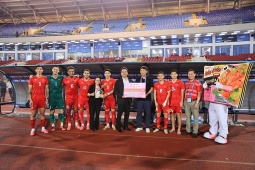 Hảo Hảo thưởng nóng 500 triệu đồng cho Đội tuyển Việt Nam khi giành quyền vào chung kết Hyundai ASEAN Cup 2026