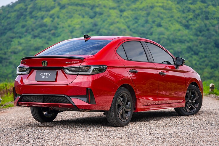 Honda City 2026 sắp ra mắt khách Việt, bản cũ đang được “xả kho” mạnh - 5