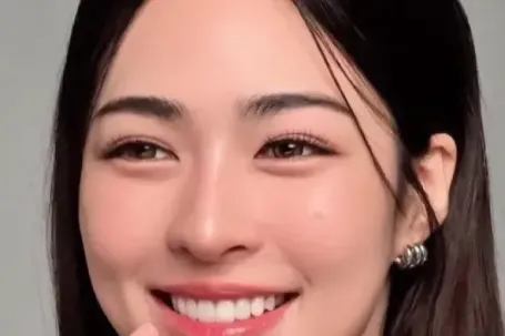 Mỹ nhân được hơn 22 triệu người bình chọn đẹp nhất thế giới