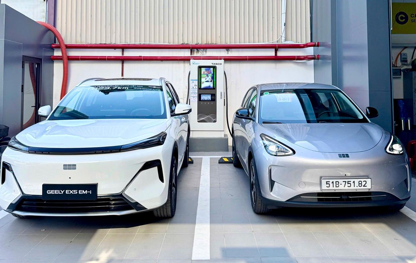 Hạ tầng sạc mở đóng vai trò như "đường cao tốc" đưa dải xe năng lượng mới của Geely nhanh chóng tiếp cận người dùng Việt.