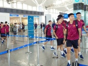 ĐT Việt Nam đổ bộ Bangkok, sẵn sàng đại chiến Thái Lan chung kết AFF Cup