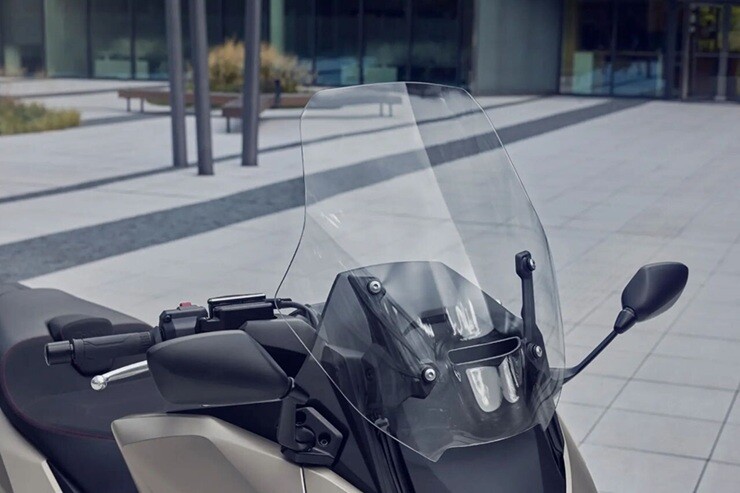 Maxi-scooter Honda Forza 750 2027 ra mắt: 59 mã lực, hộp số DCT 6 cấp - 2