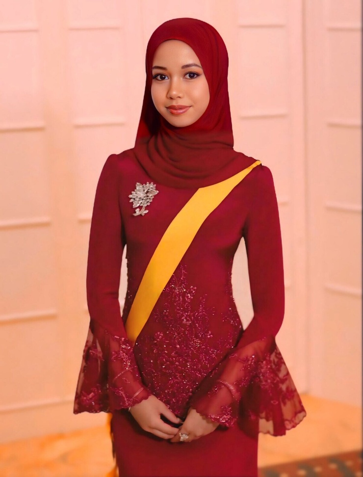 Nhan sắc tuổi 18 của Công chúa Brunei - 1