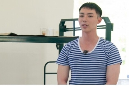 Erik liên tục mắc lỗi, khiến đồng đội bị phạt ở Sao nhập ngũ