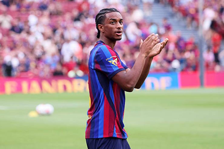 Trực tiếp chuyển nhượng 21/8: Aston Villa mượn Wan-Bissaka từ West Ham - 4