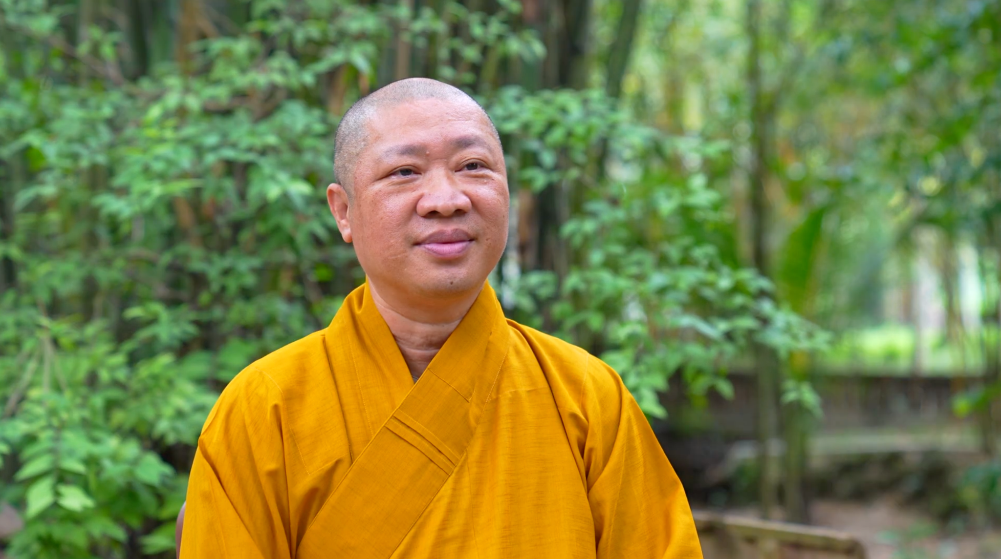 Thượng tọa Thích Thiện Thuận sẽ chia sẻ về ý nghĩa mùa đạo hiếu tại núi Bà Đen. Ảnh: Sun World Ba Den Mountain