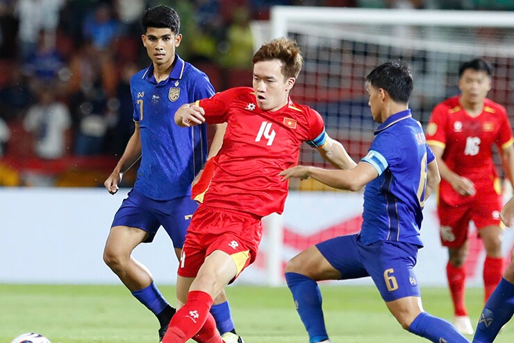 Trực tiếp bóng đá Thái Lan - Việt Nam: Quang Hải ghi siêu phẩm (Chung kết AFF Cup)