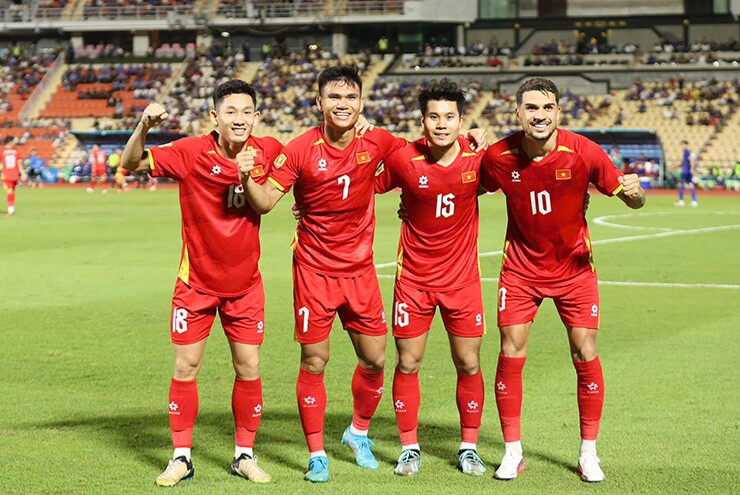 Video bóng đá Thái Lan - Việt Nam: Đỉnh cao thay người, tiến gần ngôi vương (Chung kết AFF Cup)