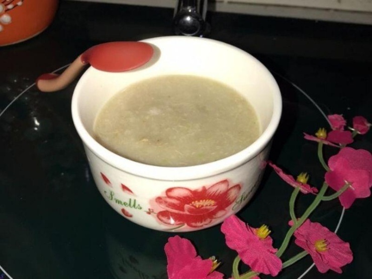 Cháo giá đỗ thịt bò cho bé ăn dặm