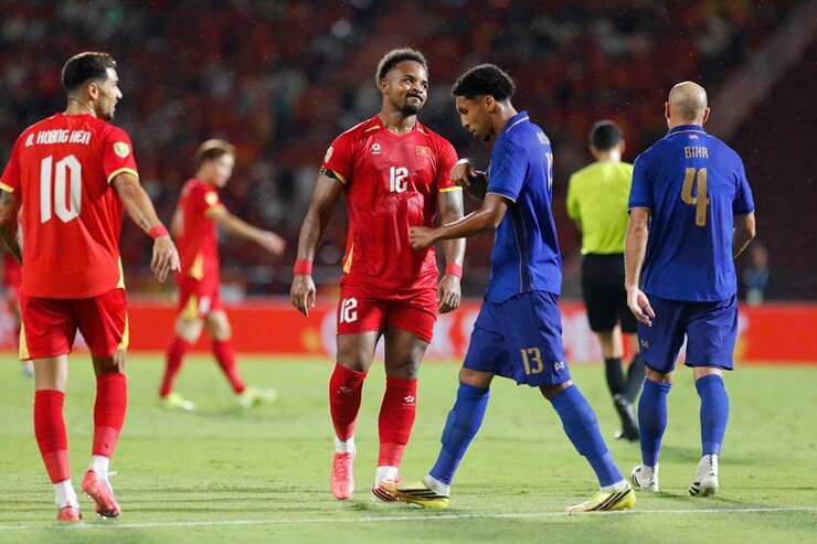 Trực tiếp bóng đá Thái Lan - Việt Nam: Lê Giang cứu thua xuất sắc (Chung kết AFF Cup) (Hết giờ) - 3