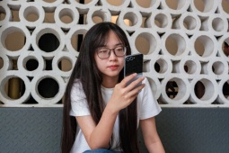 Những điện thoại màn hình gập dưới 20 triệu đồng đáng thử