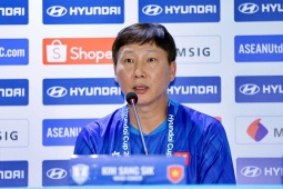 Trực tiếp họp báo ĐT Việt Nam - Thái Lan: Thầy Kim nói gì về màn trình diễn?