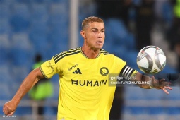 Ronaldo vượt 4 huyền thoại, lập hàng loạt kỷ lục ngày trở lại Al Nassr