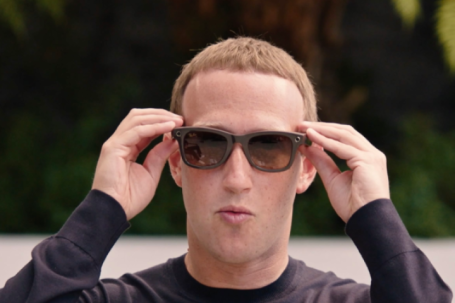 Mark Zuckerberg mua lâu đài