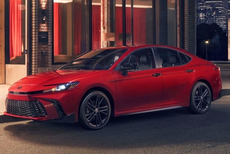 Toyota Camry triệu hồi hơn 500.000 xe vì lỗi màn hình