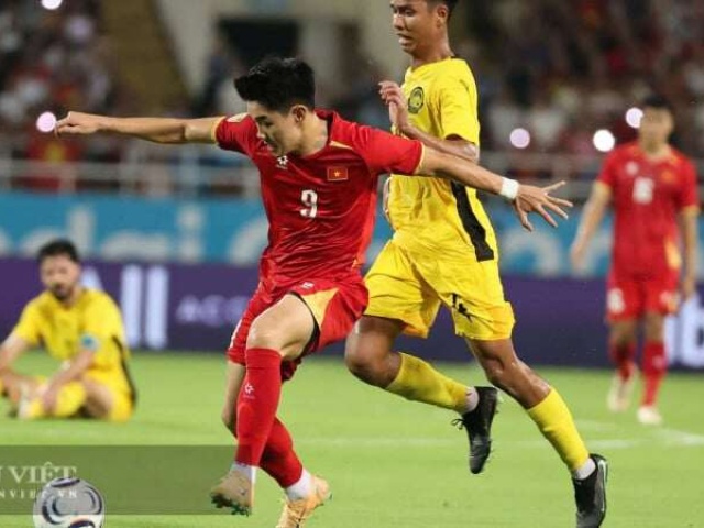 Nguyễn Đình Bắc giành danh hiệu Cầu thủ xuất sắc nhất ASEAN Cup 2026?