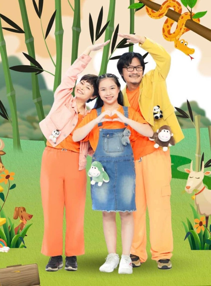 Vợ chồng Công Ninh bên con gái. Ảnh: Nhân vật cung cấp