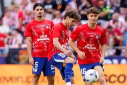 Tin mới nhất bóng đá sáng 24/8: Alvarez bị CĐV Atletico Madrid la ó thậm tệ