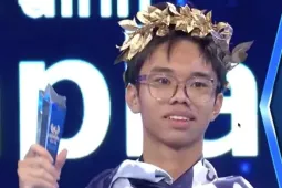 Nam sinh Hà Nội giành vòng nguyệt quế Olympia trong ‘cuộc đua song mã' kịch tính