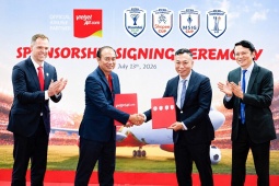 Vietjet và Vikki “tiếp lửa” – Việt Nam rực đỏ Bangkok, thắng Thái Lan lượt đi chung kết ASEAN Cup