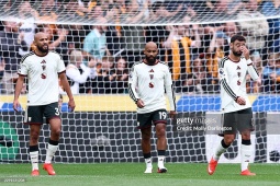 MU lập loạt kỷ lục buồn trước Hull City, "Quỷ đỏ" ôm hận vì điểm yếu chí mạng