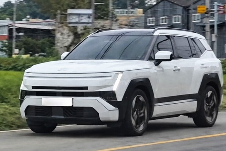 Hyundai Tucson thế hệ mới lộ diện trên đường phố