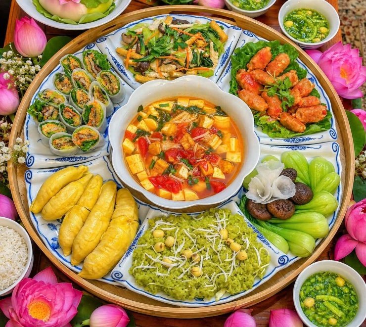 Mâm cúng Rằm tháng 7 Âm lịch hình thức rất đẹp