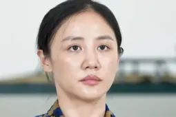 Sao nhập ngũ chấn chỉnh dàn nghệ sĩ