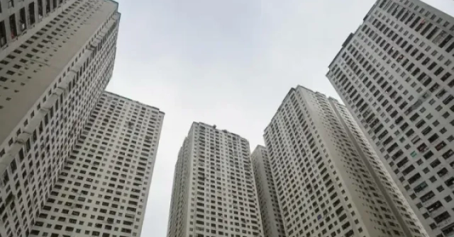 Hà Nội tổng rà soát tình trạng nợ đọng, chậm cấp "sổ hồng" cho chung cư