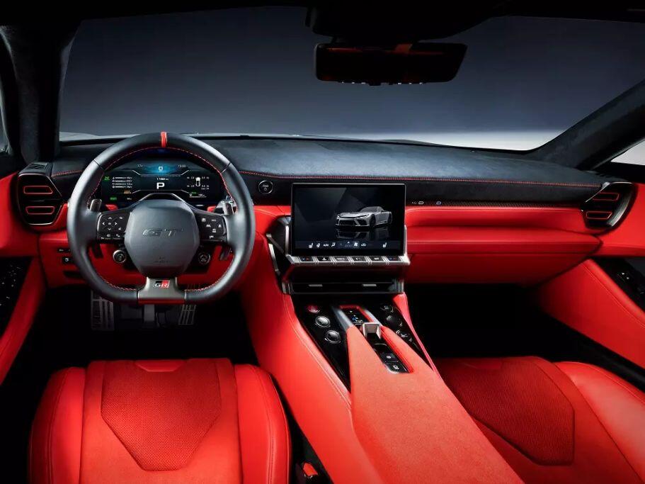Xe được trang bị khối&nbsp;động cơ xăng V8, dung tích&nbsp; 4.0L tăng áp đôi và mô tơ điện.