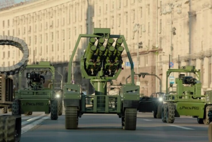 Ukraine tổ chức cuộc diễu binh drone đầu tiên trên thế giới