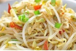 Loại rau giá rẻ bán quanh năm đầy chợ được ví là “nhân sâm vì giàu nước”