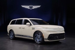 Ra mắt Genesis GV90, kiểu mở cửa như Rolls-Royce