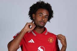Trực tiếp chuyển nhượng 25/8: MU quyết bán Zirkzee cho Aston Villa