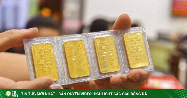 Vì sao giá vàng trong nước thấp hơn thế giới?