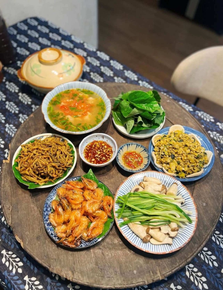 Những mâm cơm chay cúng rằm tháng 7 nức lòng người xem - 11