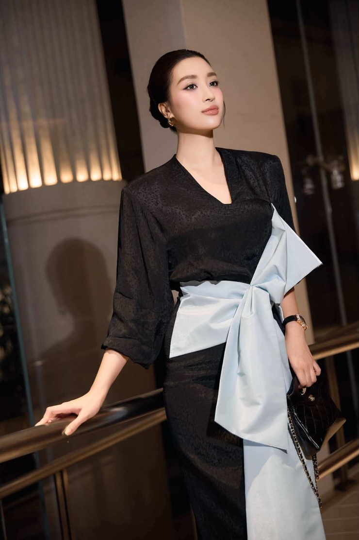Diện mạo ngỡ ngàng của Đỗ Mỹ Linh - 2