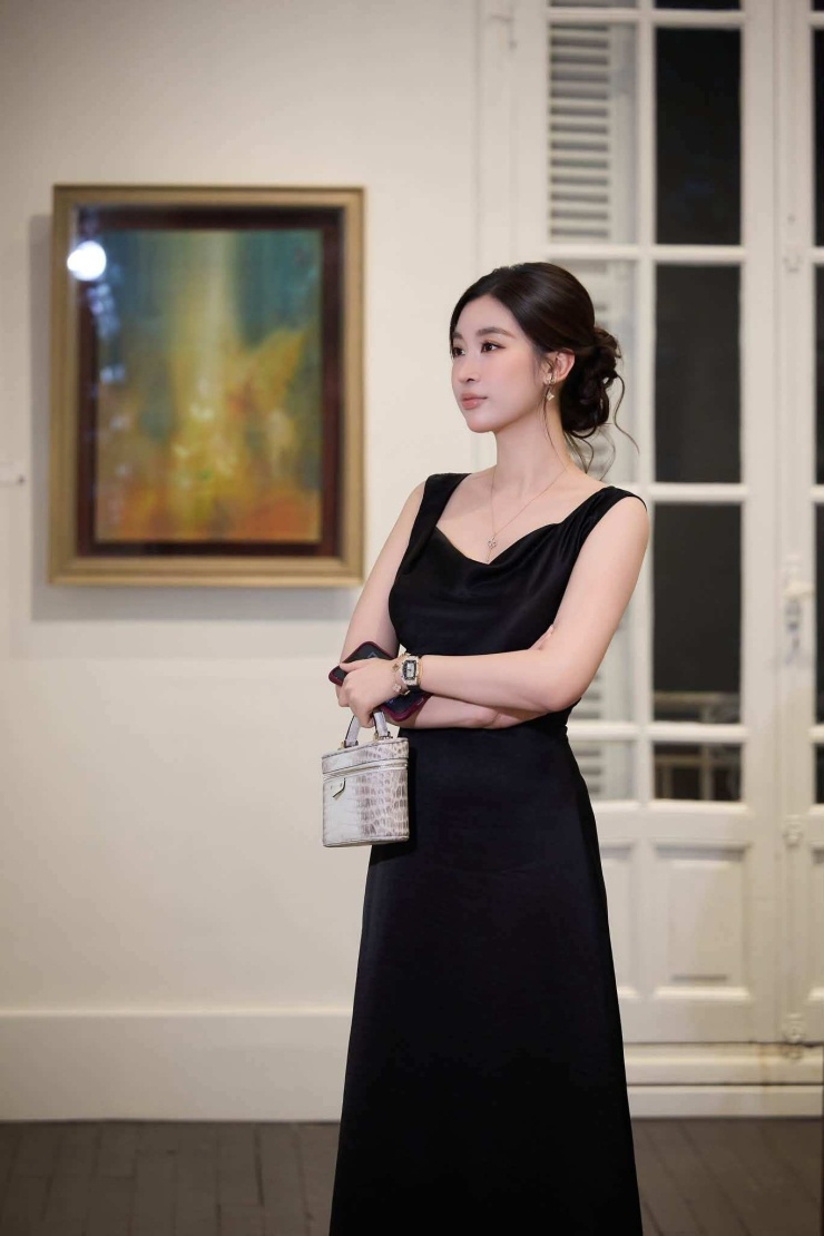 Diện mạo ngỡ ngàng của Đỗ Mỹ Linh - 5