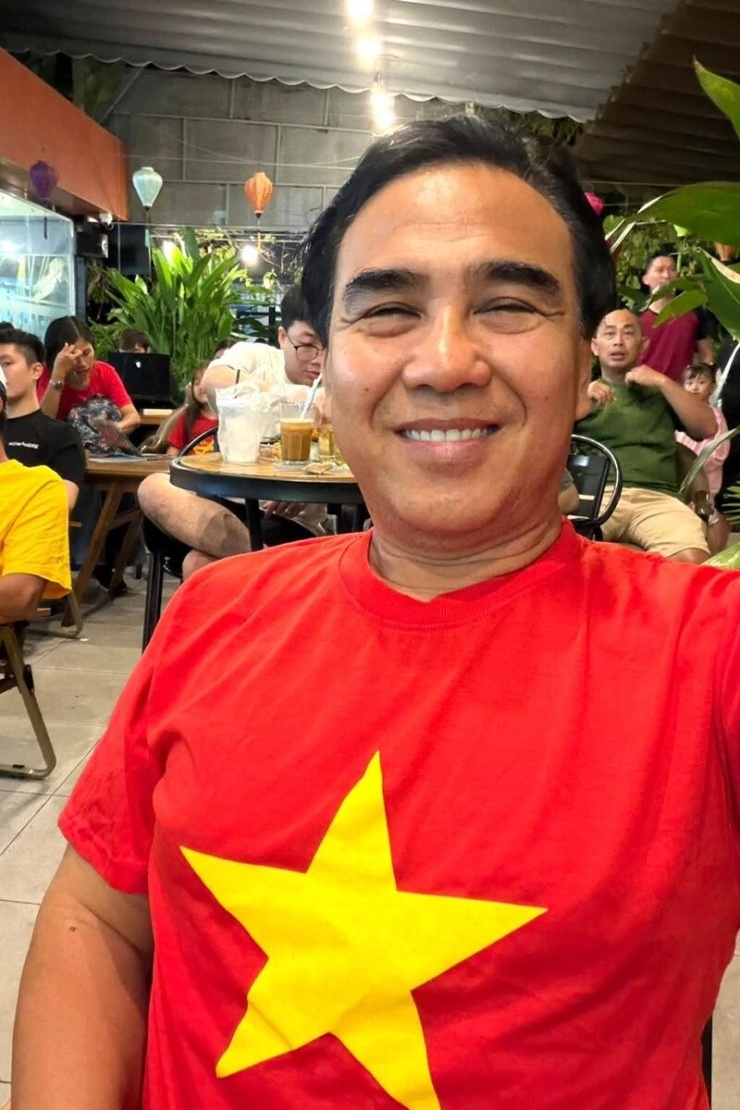MC Quyền Linh.