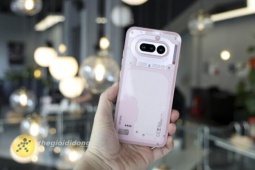Đánh giá Nothing Phone 4a: Thiết kế trong suốt, camera sắc nét và giá bán hợp lý