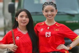 Vợ Quang Hải khoe tóc lạ đến sân cổ vũ chồng, dàn fan nữ xinh đẹp  " hâm nóng "  Mỹ Đình