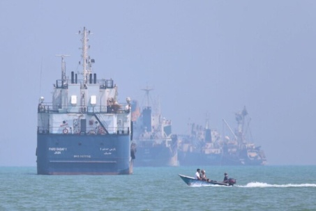 Iran nêu điều kiện mở lại eo biển Hormuz