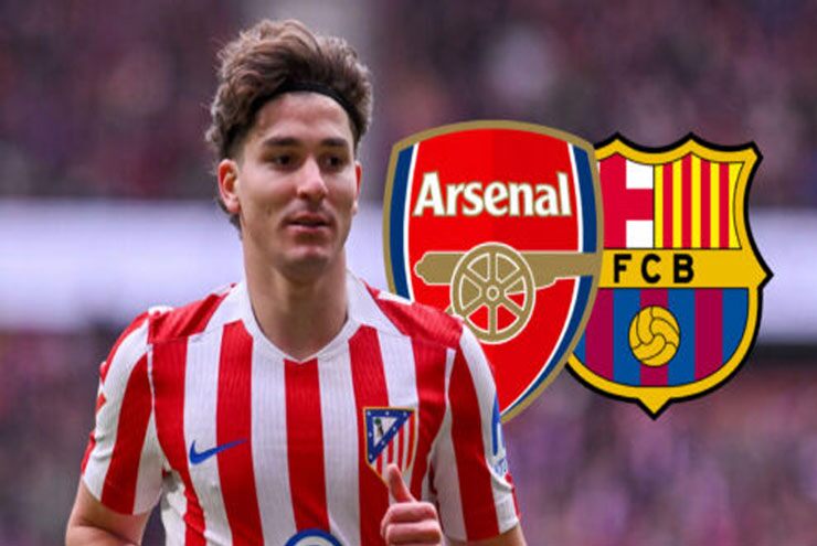 Barcelona quyết không nhượng bộ Arsenal trong cuộc đua giành Julian Alvarez