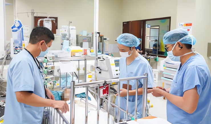 Dù được cấp cứu nhưng trẻ không qua khỏi. Ảnh BVCC
